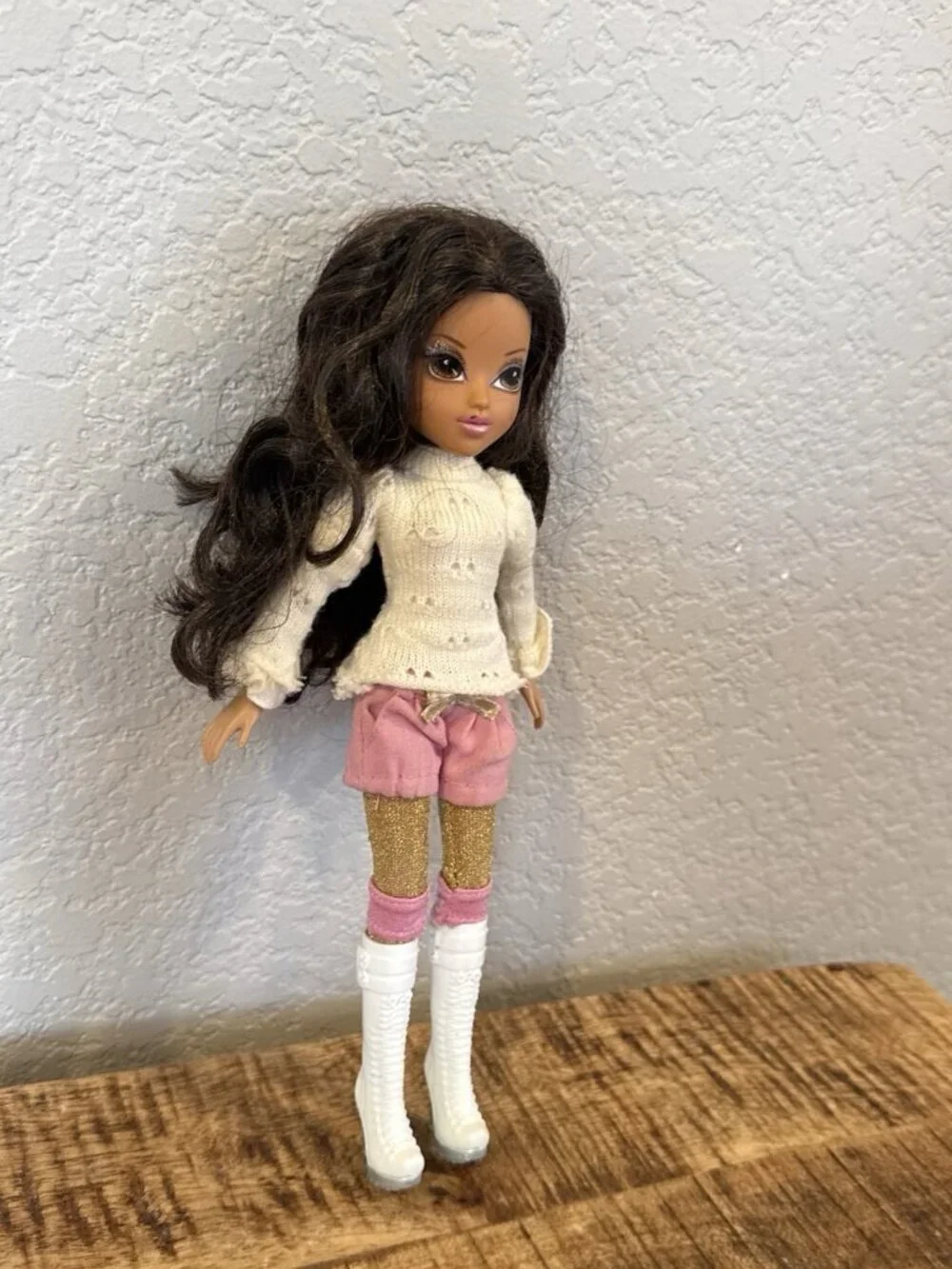 Moxie Girlz Magic Snow Sopphina Doll with Accessories See Photos